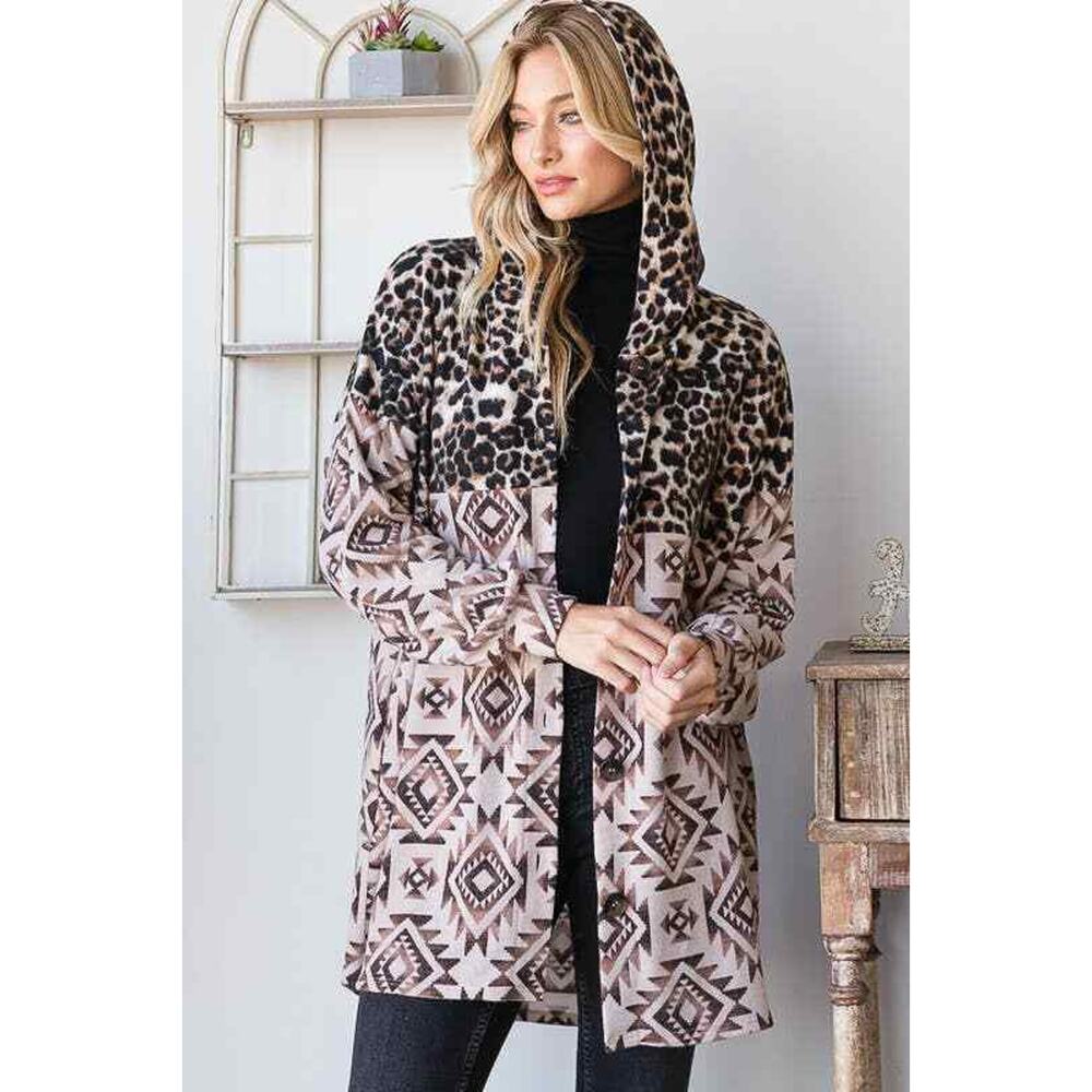 EJ6720-15 AZTEC AND ANIMAL LEOPARD BUTTON DOWN SHACKET: 2-2-2 (1X-2X-3X) / BROWN - Picture 9 of 12
